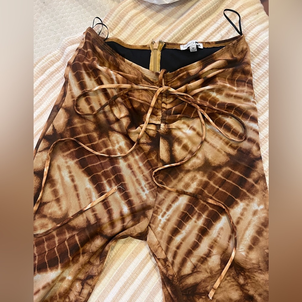 missing one string for halter. - Picture 8 of 10